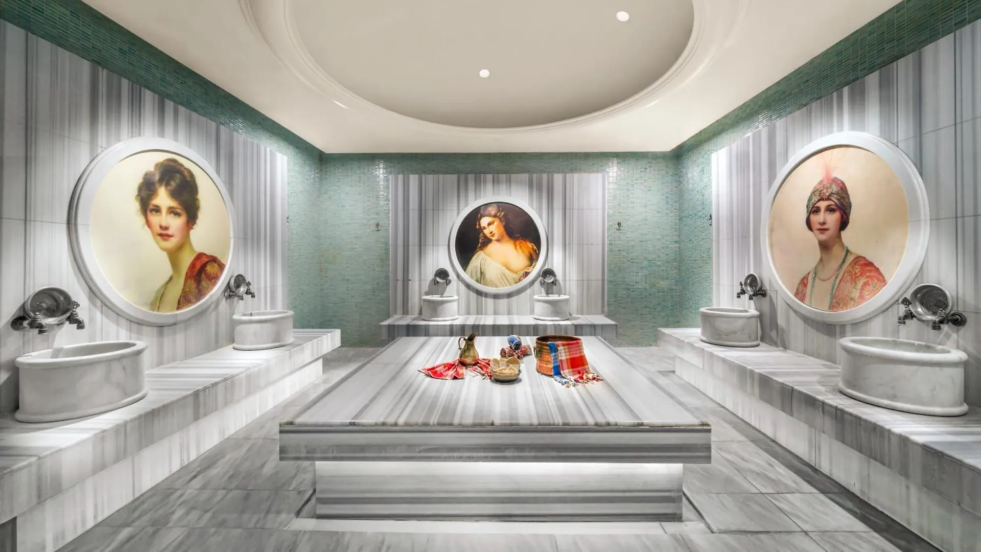 Kaya Istanbul Fair & Convention Hotel 5*,